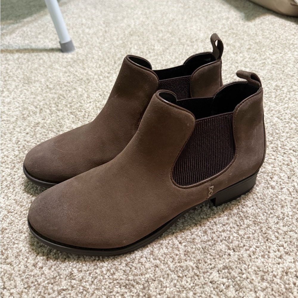 Salvia Petra Loggia Suede Boot Size 40
